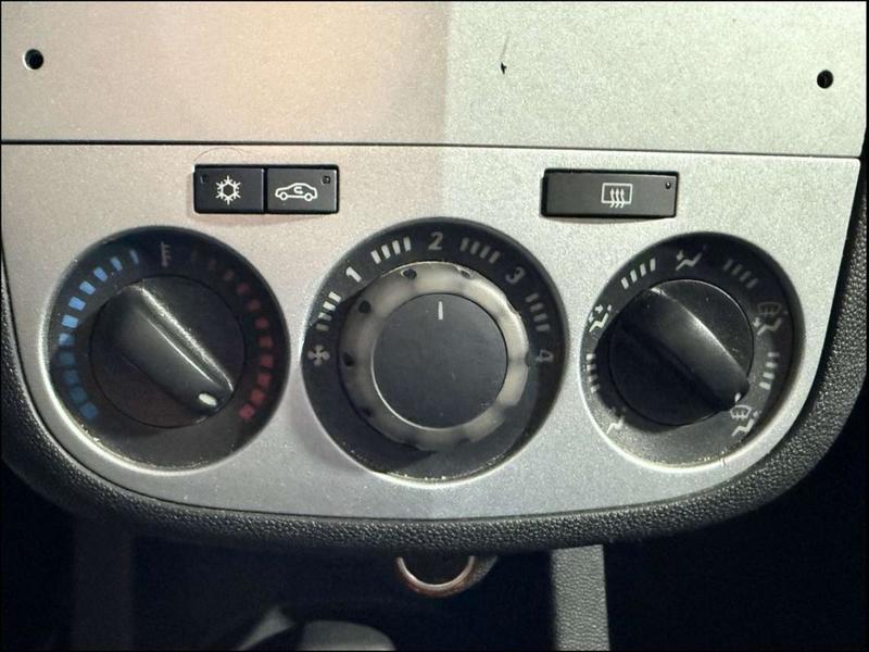 Opel Corsa IV 1.2 Twinport 85 Edition