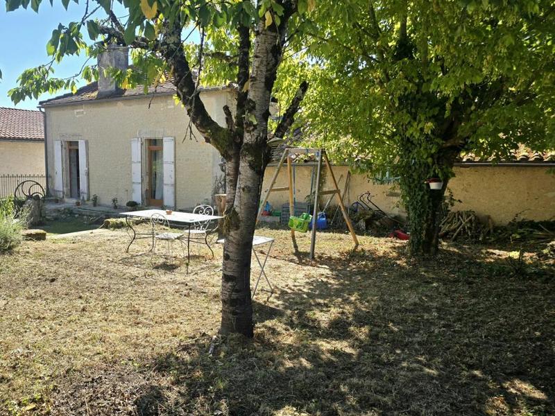 Maison de village - 79 m² - 4 pièces