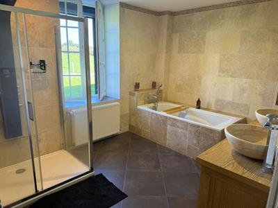 Maison - 146 m² - 7 pièces