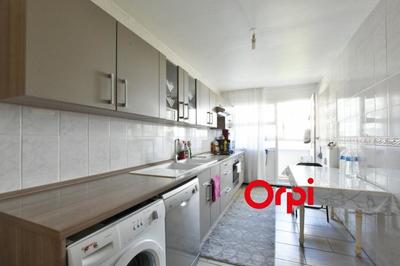 Appartement - 86 m² - 4 pièces