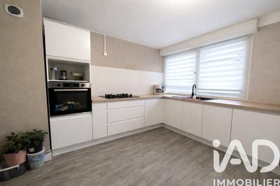 Appartement - 76 m² - 5 pièces