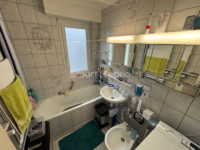 Appartement - 81 m² - 3 pièces