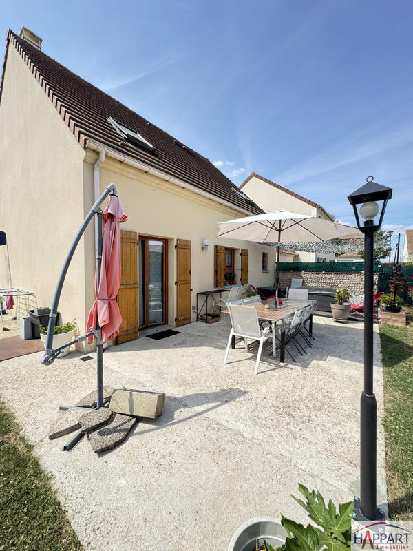 Maison - 100 m² - 4 pièces