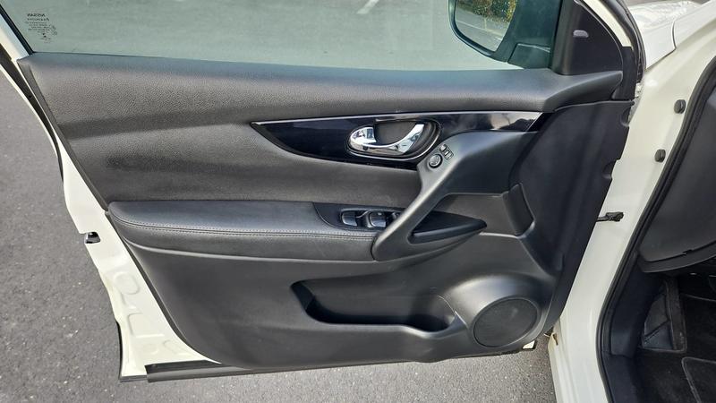 Nissan Qashqai II 1.2 Dig-T 115 Tekna