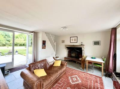 Maison - 163 m² - 6 pièces