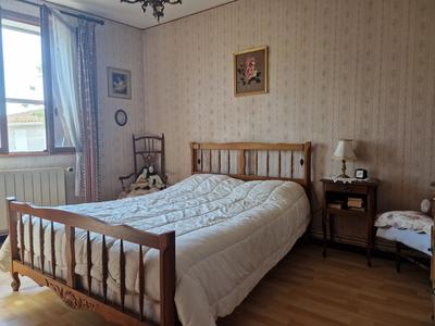 Appartement - 94 m² - 4 pièces