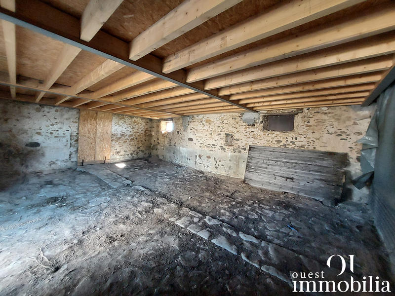 Parking / Garage - 50 m²