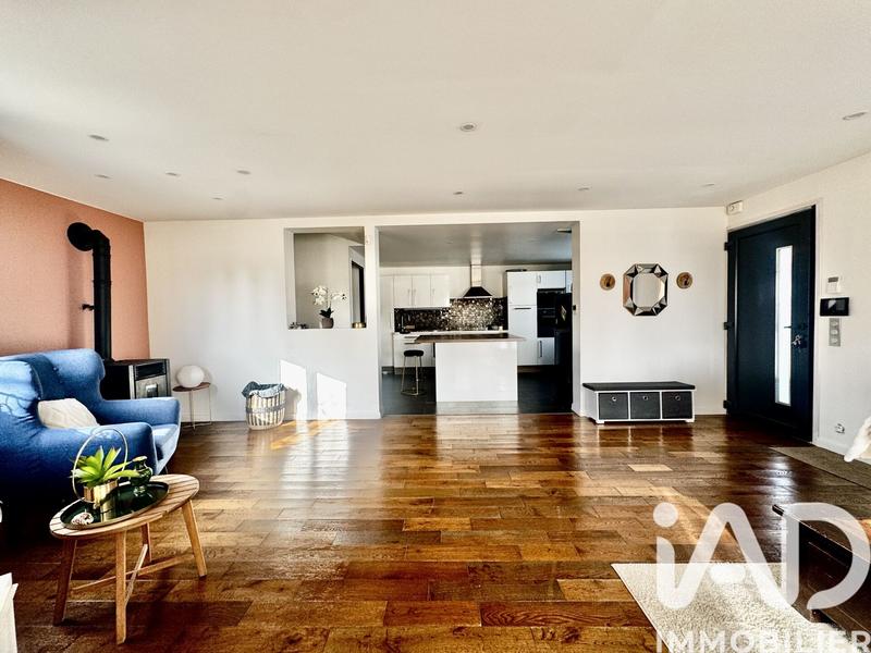 Maison - 163 m² - 7 pièces