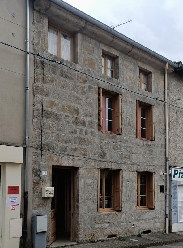 Maison - 75 m² - 4 pièces