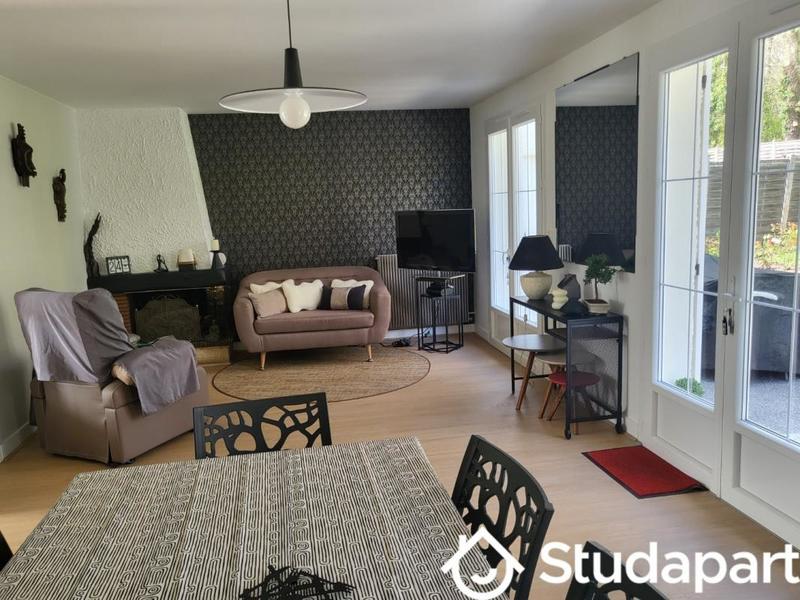 Chambre - 15 m² - 1 pièce