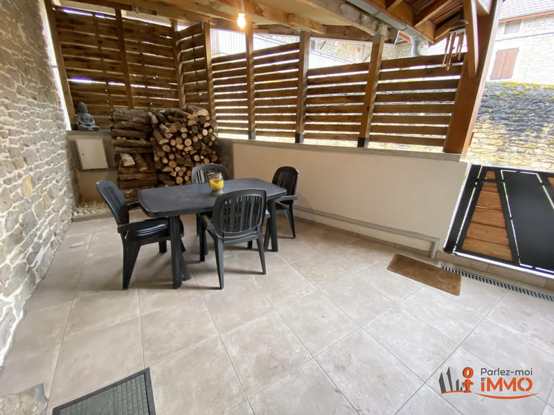 Maison - 90 m² - 4 pièces