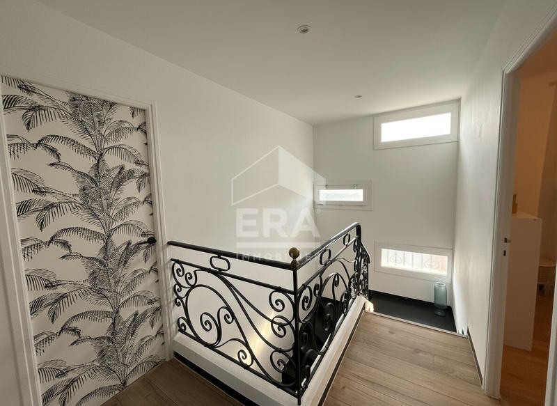 Maison - 95 m² - 5 pièces