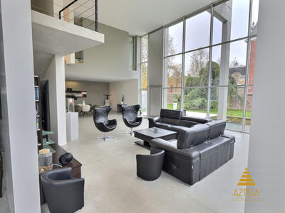 Maison contemporaine - 295 m² - 6 pièces