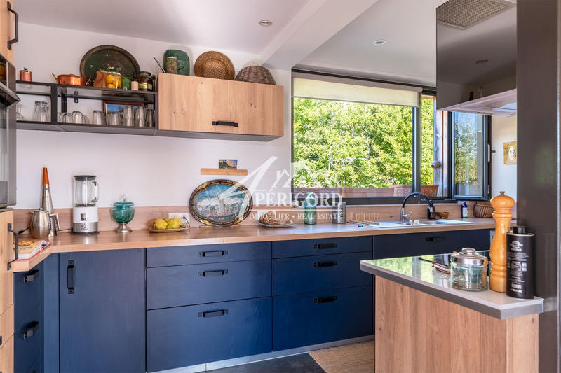 Maison contemporaine - 160 m² - 6 pièces