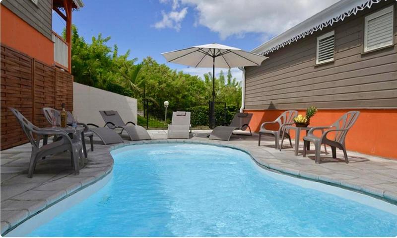 Villa - 80 m² - 4 pièces