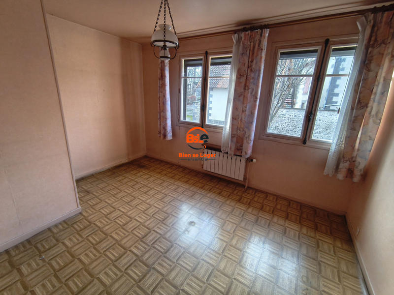 Maison ancienne - 99 m² - 4 pièces