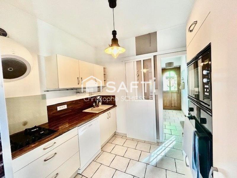 Maison - 100 m² - 6 pièces