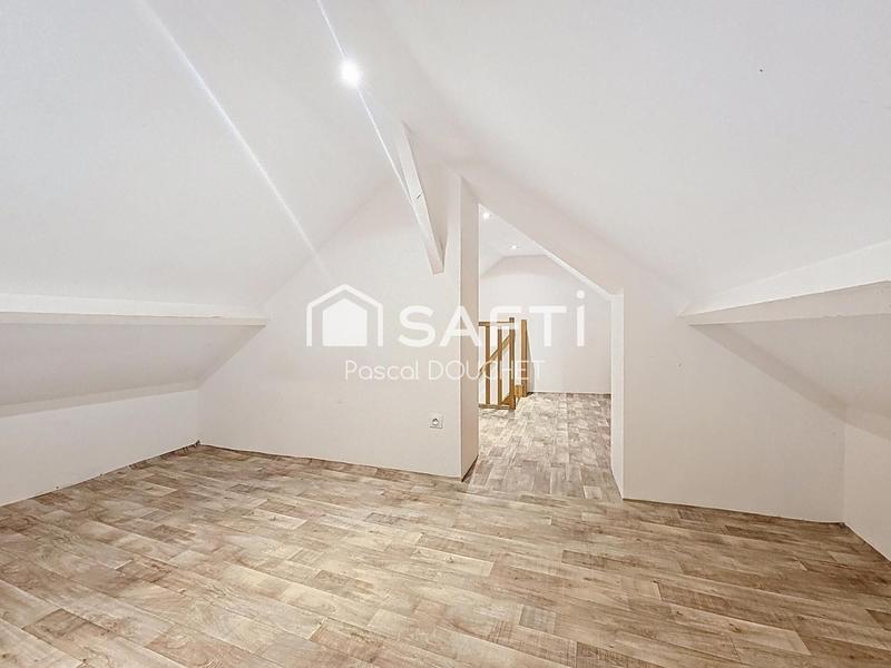 Maison - 80 m² - 5 pièces