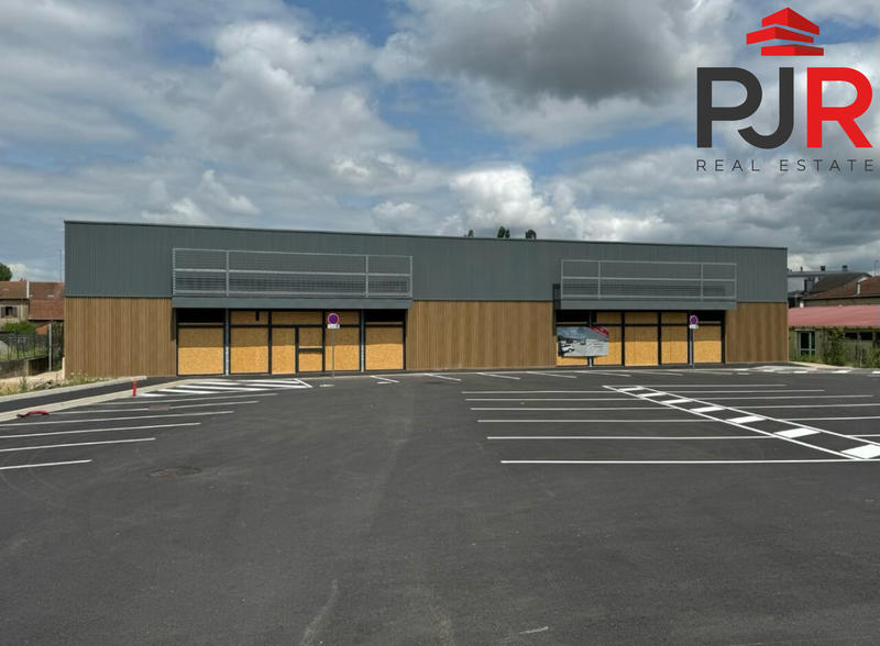 Local commercial - 225 m²