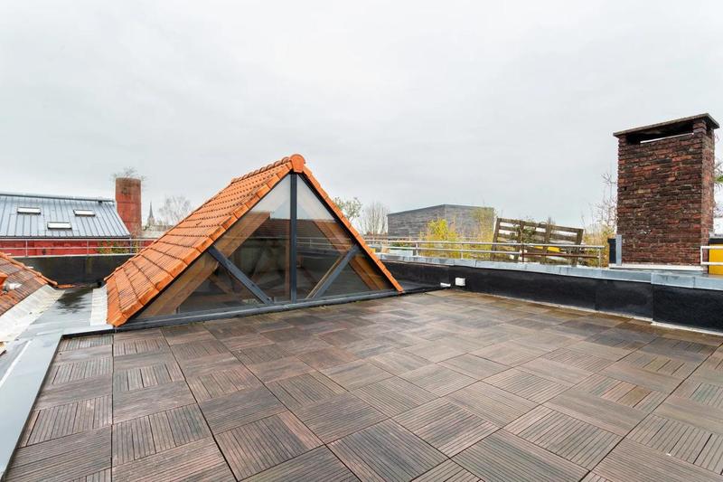 Loft - 130 m² - 3 pièces