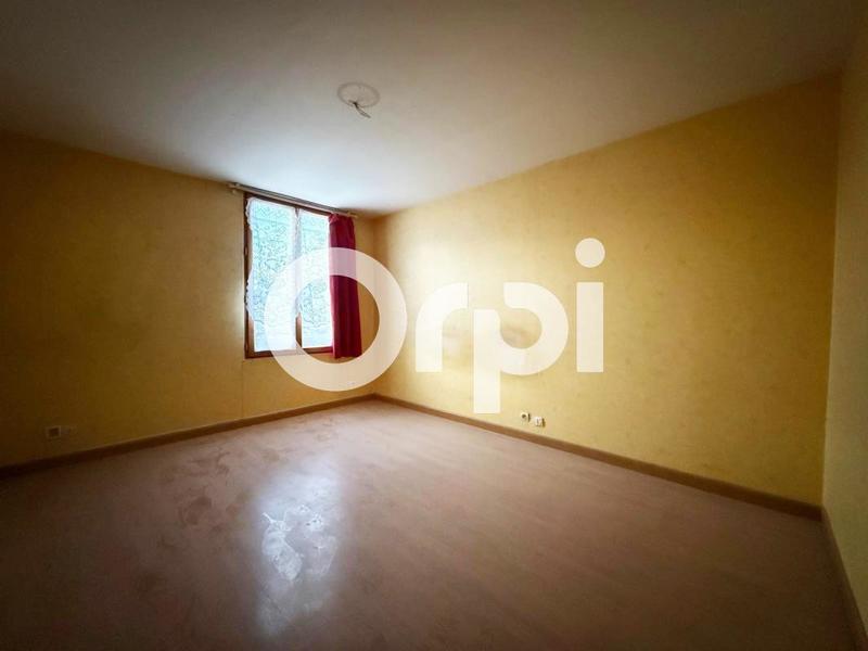 Immeuble - 174 m² - 9 pièces