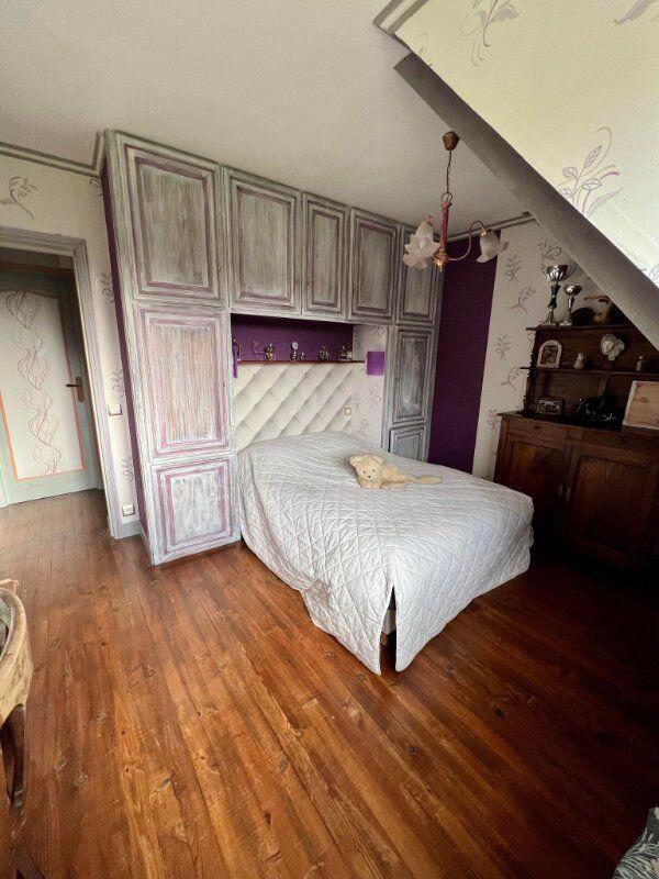 Maison - 380 m² - 12 pièces