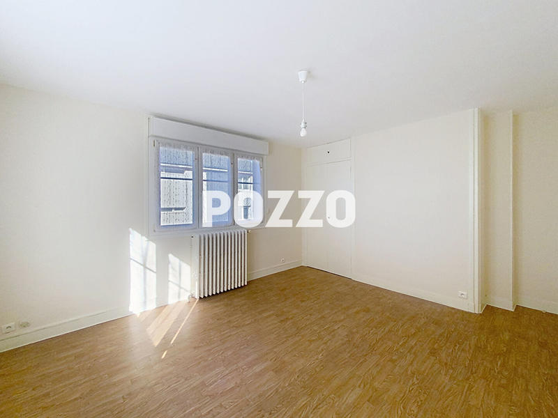 Appartement - 81 m² - 3 pièces