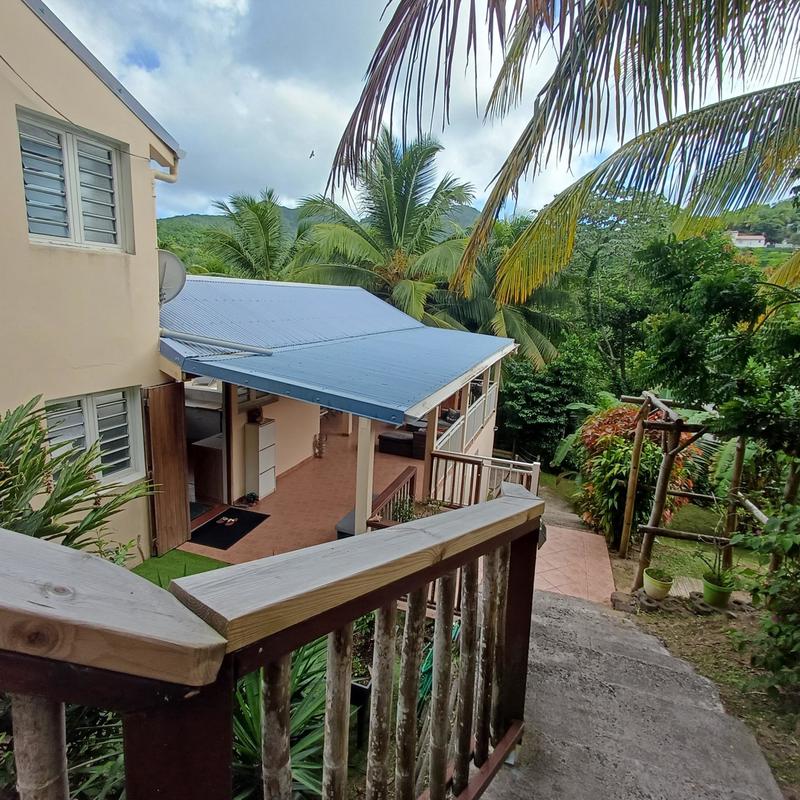 Maison - 208 m² - 8 pièces