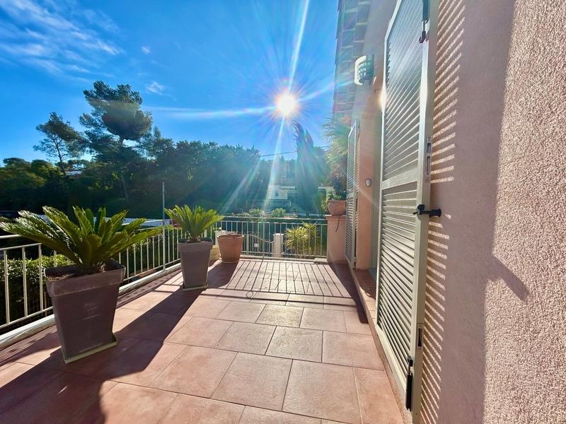 Maison - 147 m² - 6 pièces