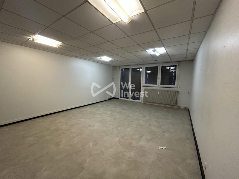 Bureau - 450 m²