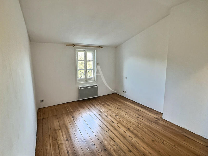 Appartement - 84 m² - 3 pièces