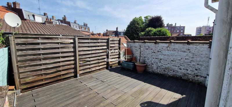 Immeuble - 260 m² - 6 pièces