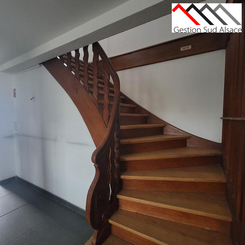 Local commercial - 248 m² - 8 pièces