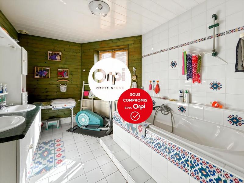 Maison - 148 m² - 5 pièces