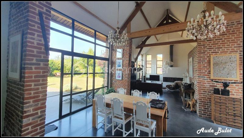 Corps de ferme - 287 m² - 10 pièces