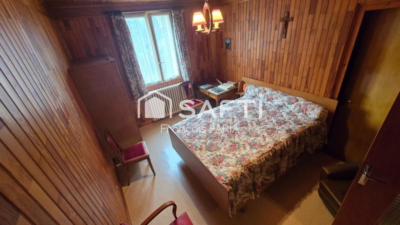 Maison - 136 m² - 8 pièces