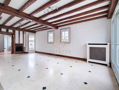 Maison - 111 m² - 5 pièces