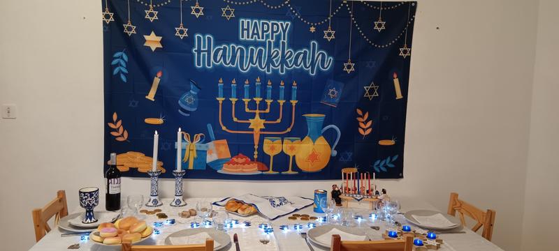 Visite Guidée Judaïsme et Fête Juive de Hanoukka Dans la Maison du Rabbin