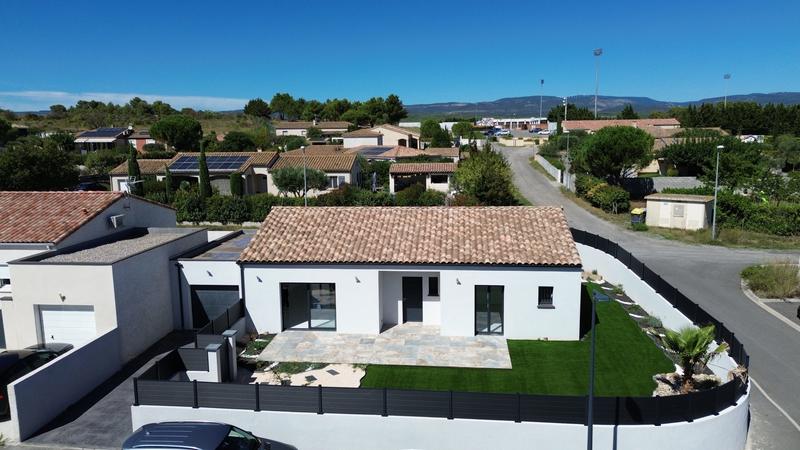 Villa - 111 m² - 4 pièces