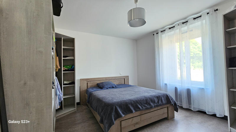 Maison - 105 m² - 4 pièces