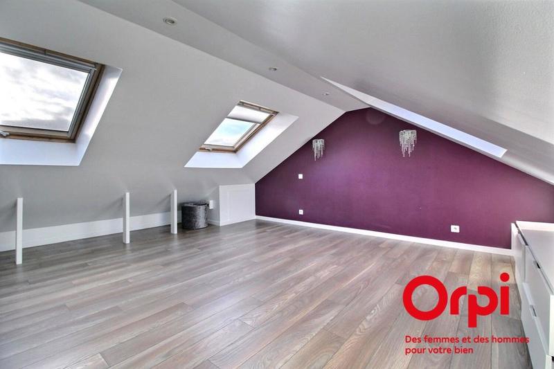 Appartement - 110 m² - 5 pièces