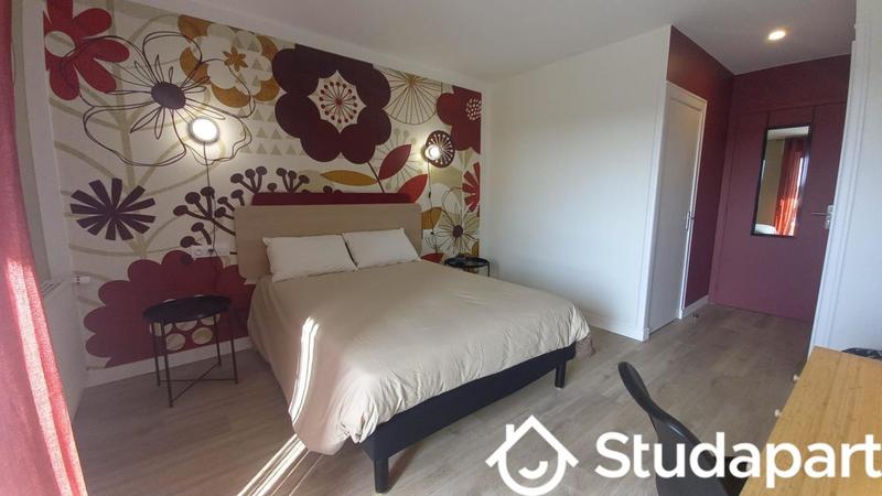 Chambre - 15 m² - 1 pièce