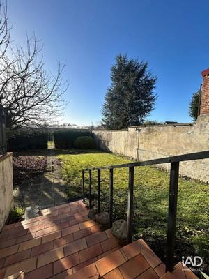 Maison - 250 m² - 6 pièces