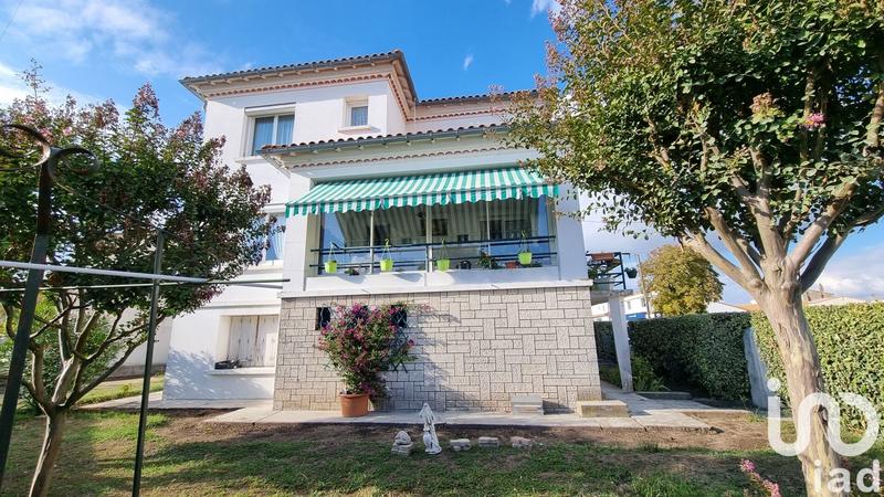 Maison de ville - 185 m² - 9 pièces