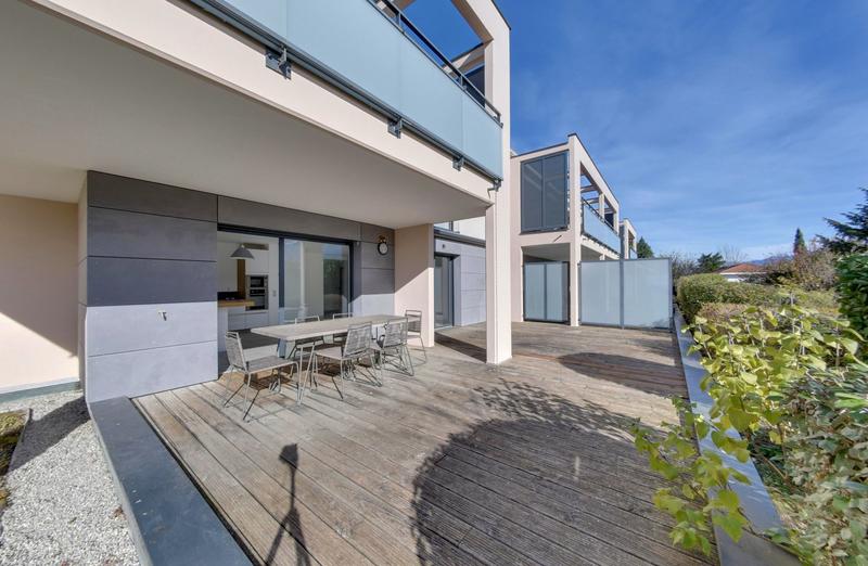 Appartement - 92 m² - 4 pièces