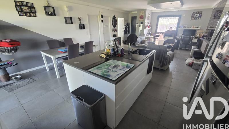 Maison - 103 m² - 5 pièces