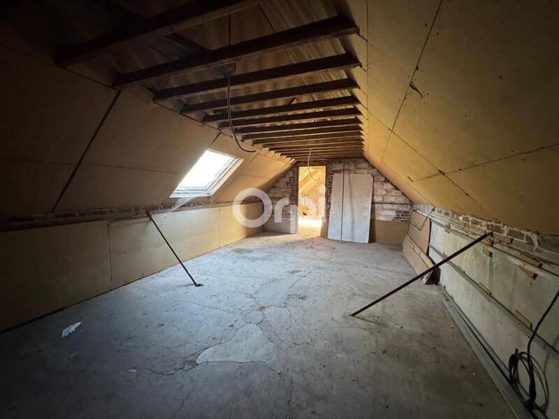 Maison - 300 m² - 5 pièces