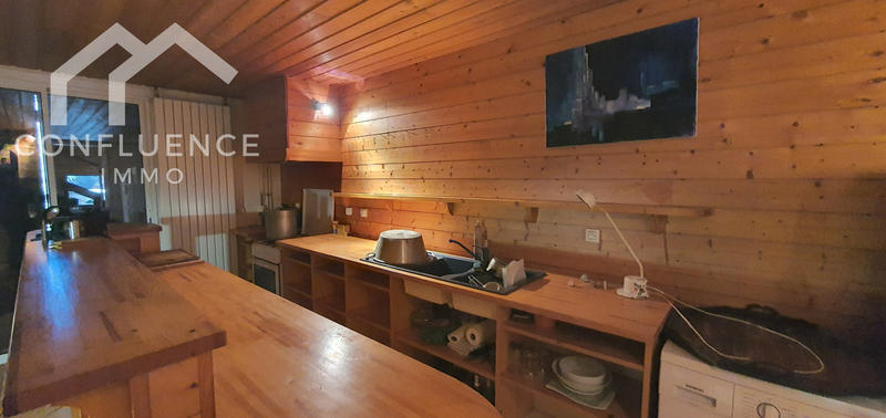 Maison - 148 m² - 2 pièces