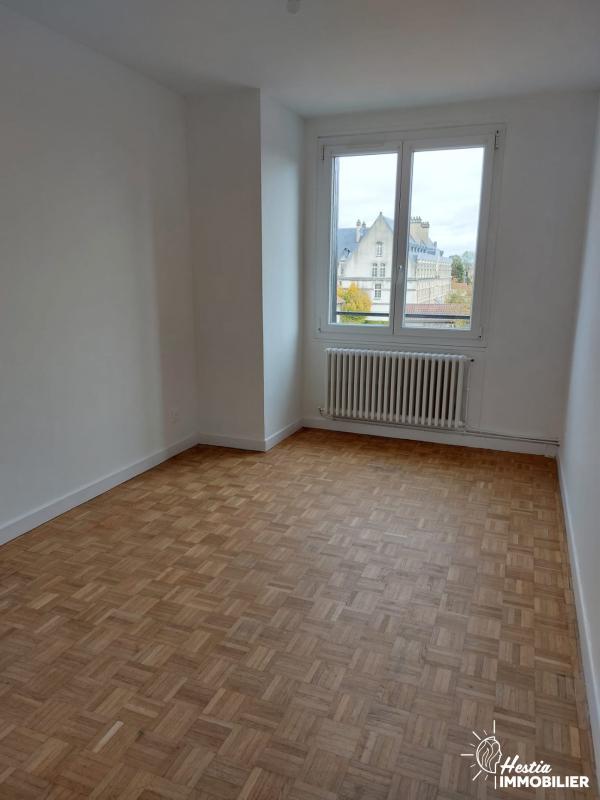 Appartement - 80 m² - 3 pièces