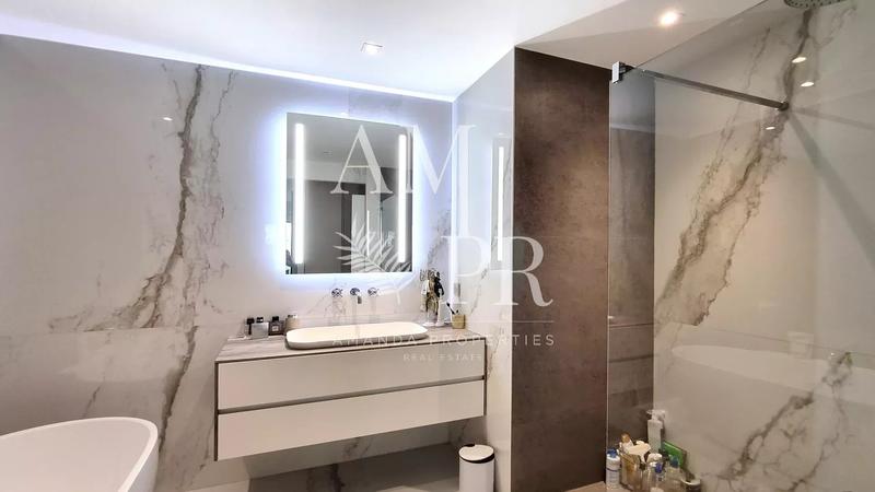 Appartement - 111 m² - 4 pièces